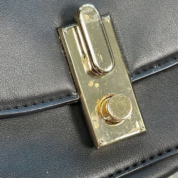 Urban Expressions Black Vegan Leather Saddle Bag Crossbody - Picture 7 of 14